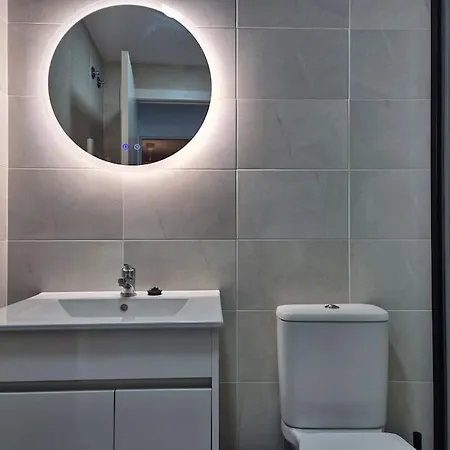 650a Acogedor Con Garaje Apartment