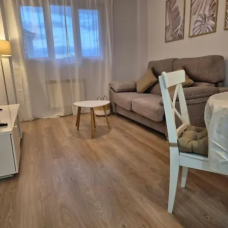 650a Acogedor Con Garaje Apartment Oviedo